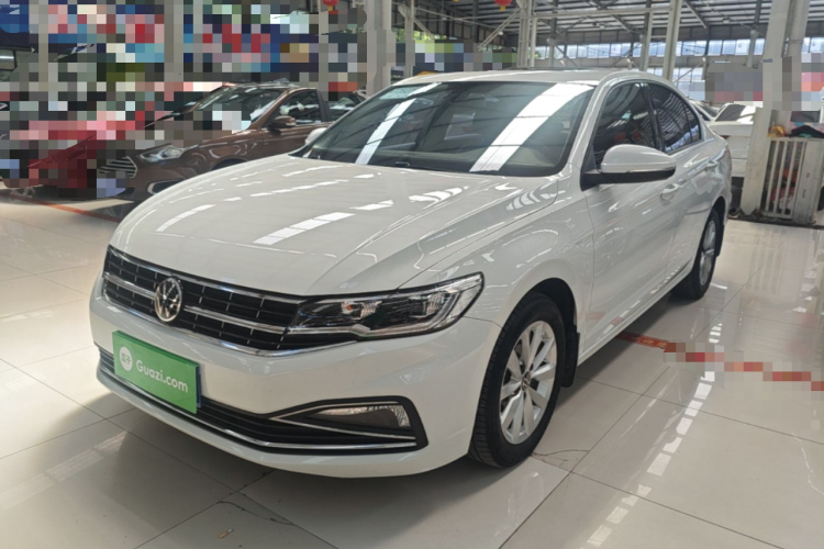 Volkswagen Bora 2022 immagine di auto #2