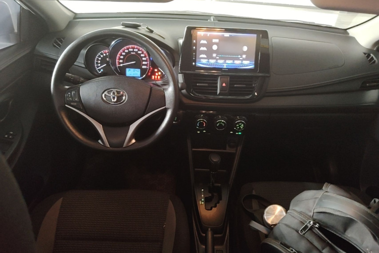 Toyota Vios 2023 immagine di auto #10