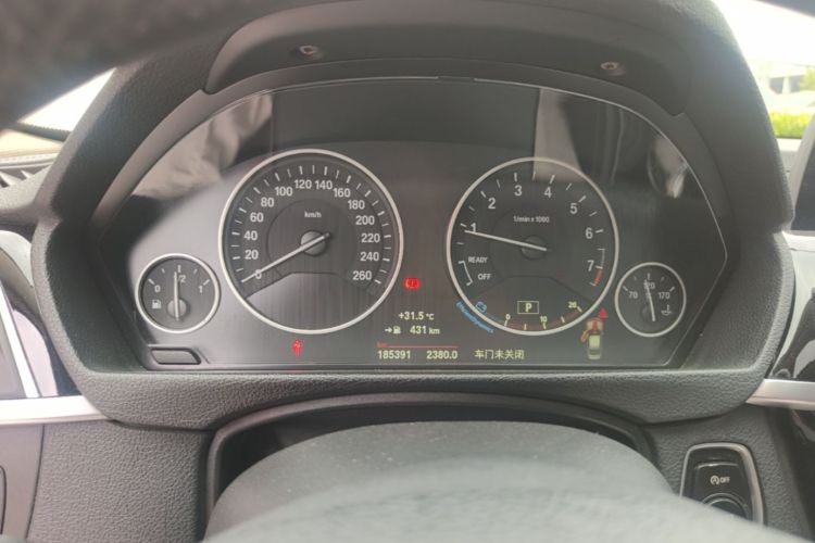 BMW 3 Series 2018 #12 BMW 3 Series 2018 car image #12