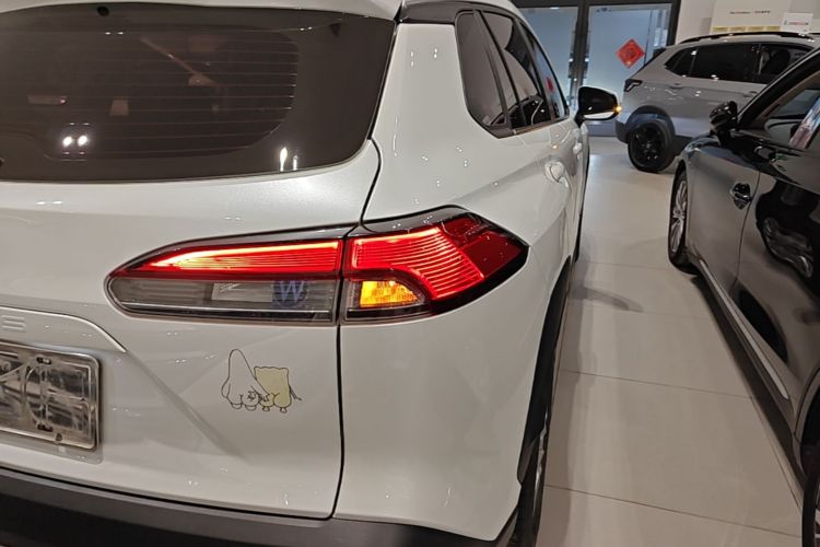 Toyota Corolla Cross 2022 #8 Toyota Corolla Cross 2022 car image #8