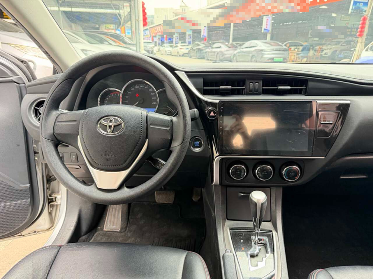 Toyota Corolla 2018 #8 Toyota Corolla 2018 car image #8