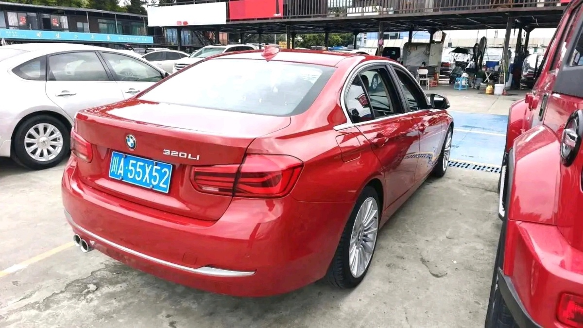 BMW 3 Series 2018 imagen de coche #8