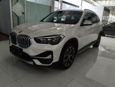 BMW X1 2023 BMW X1 2023 car image