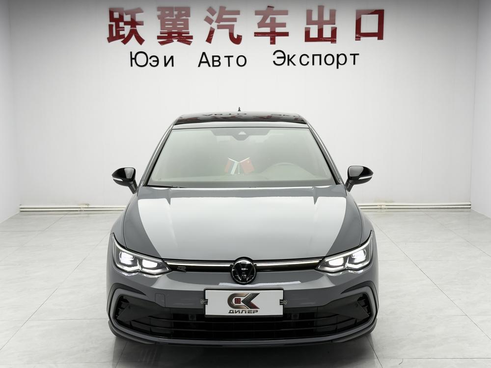 Volkswagen Golf 2023 #2 Volkswagen Golf 2023 صورة سيارة #2
