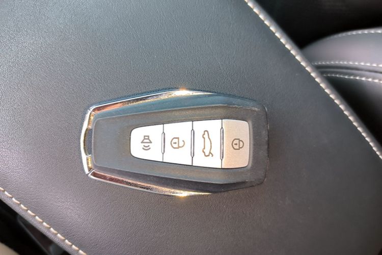 GEELY Emgrand 2021 #9 GEELY Emgrand 2021 car image #9