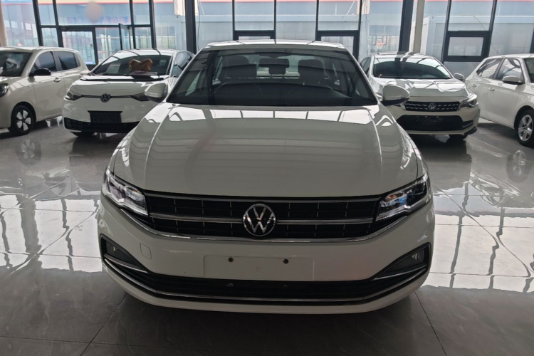 Volkswagen Bora 2021 car image #3