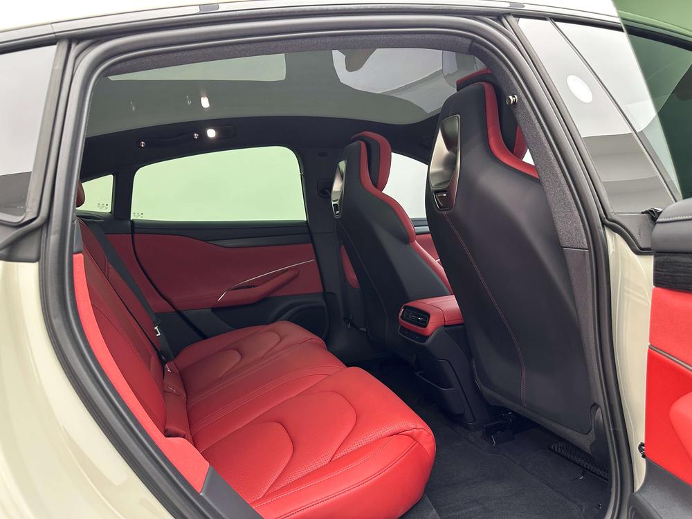 2025 car image #30