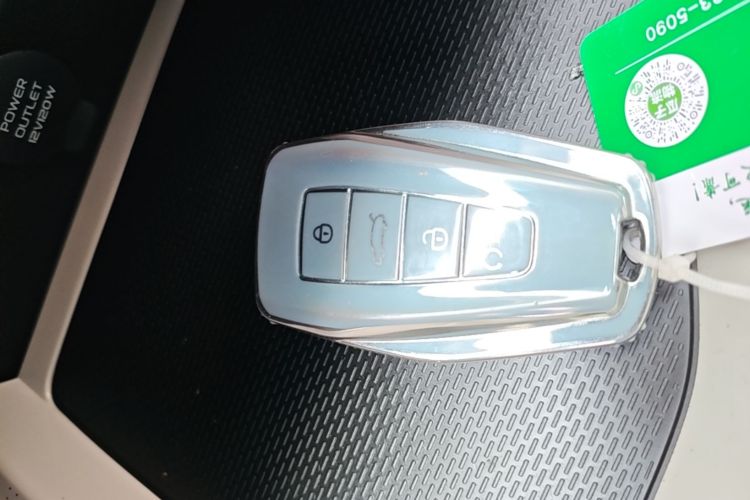 GEELY Emgrand L HiP 2022 #9 GEELY Emgrand L HiP 2022 imagen de coche #9