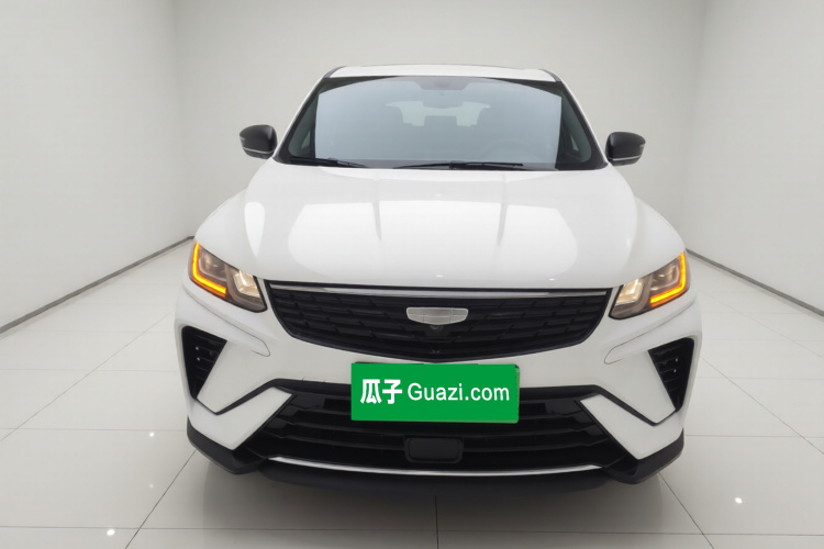 GEELY Coolray 2025 #3 GEELY Coolray 2025 car image #3