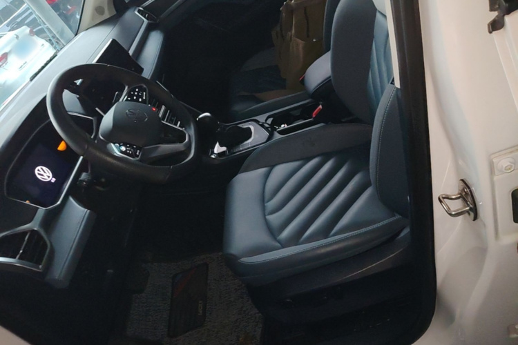Volkswagen Tharu 2023 #20 Volkswagen Tharu 2023 immagine di auto #20