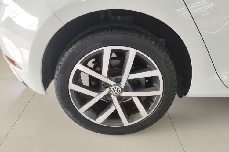 Volkswagen Golf 2020 immagine di auto #10