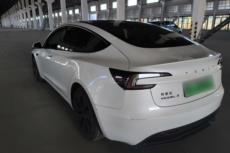 Tesla Model 3 2025 #7 Tesla Model 3 2025 car image #7
