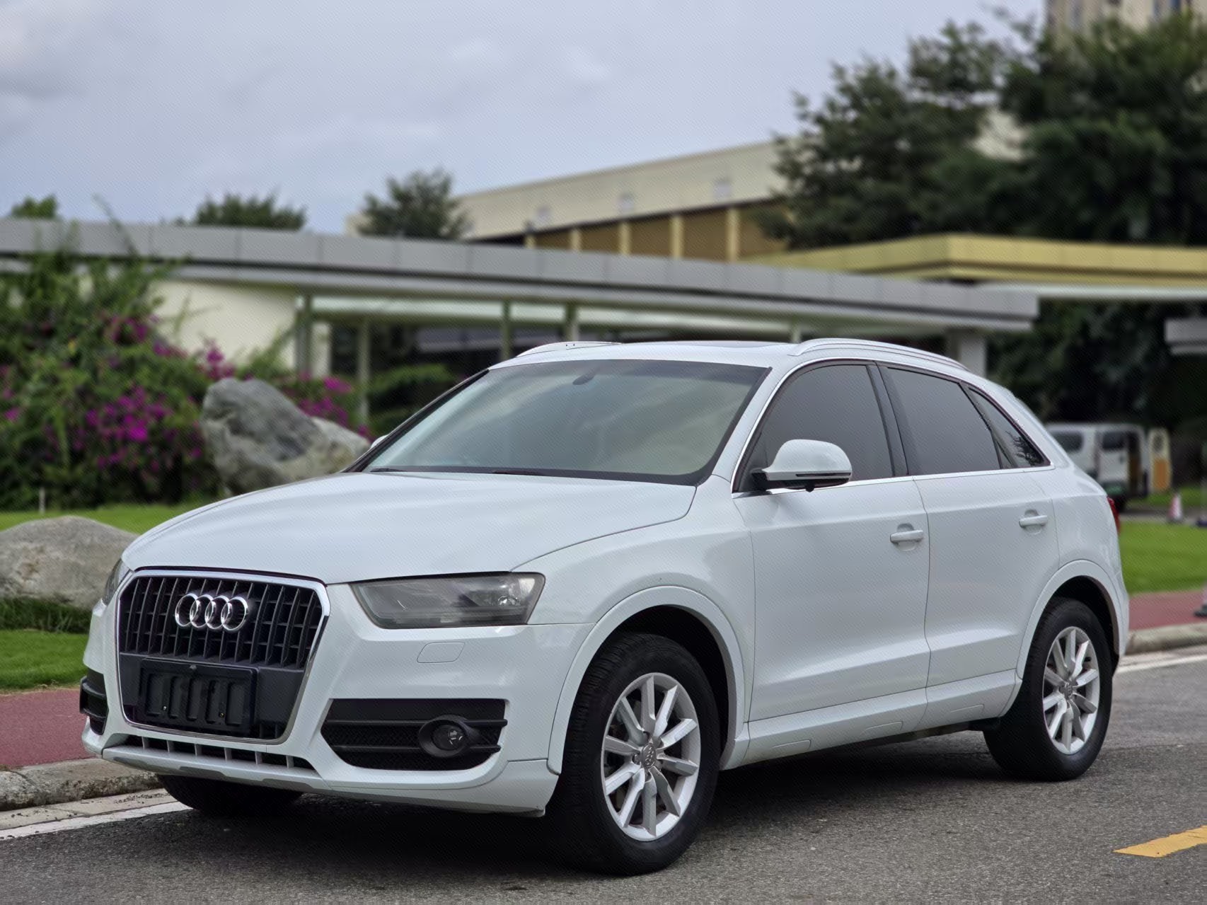 Audi Q3 2014 Audi Q3 2014 car image