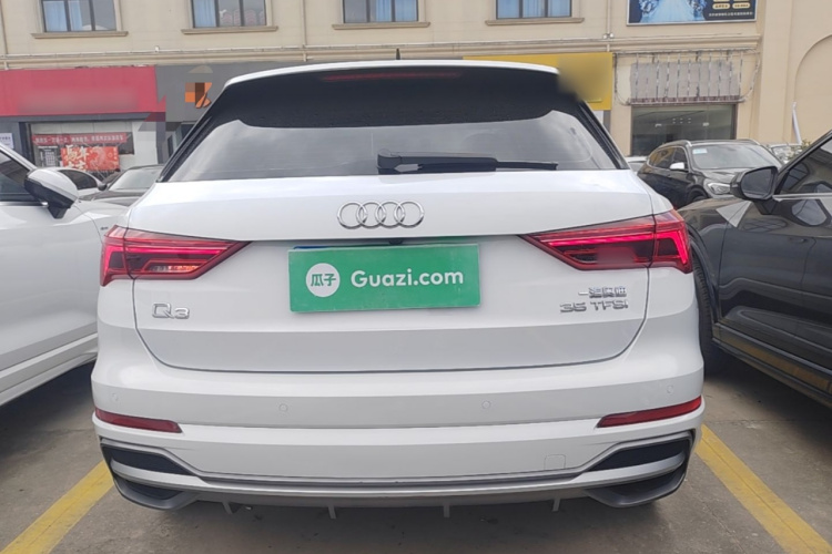 Audi Q3 2023 #6 Audi Q3 2023 car image #6