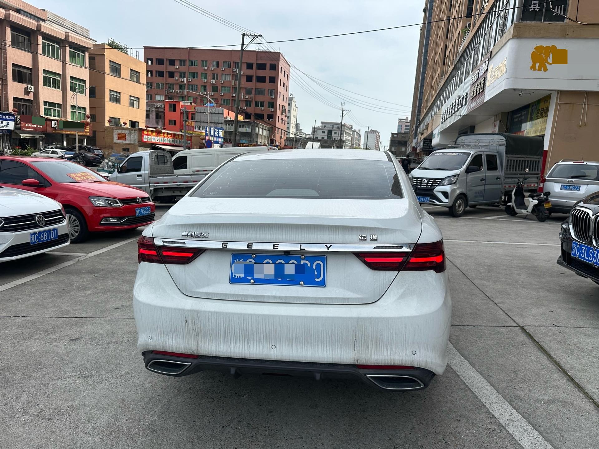 GEELY Binray 2021 car image #5