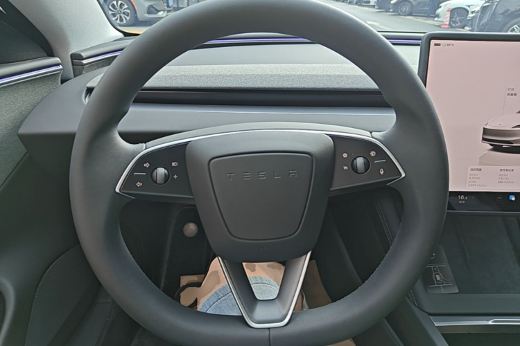 Tesla Model 3 2025 #11 Tesla Model 3 2025 car image #11