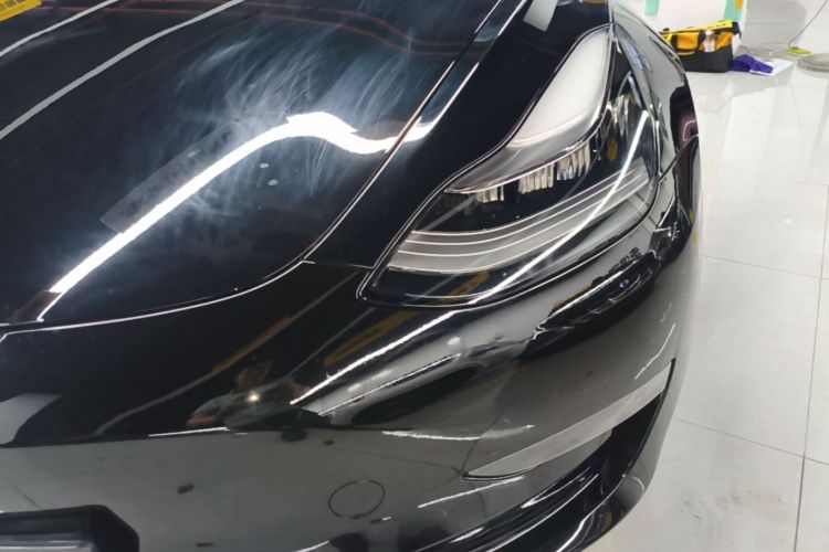 Tesla Model 3 2020 car image #23