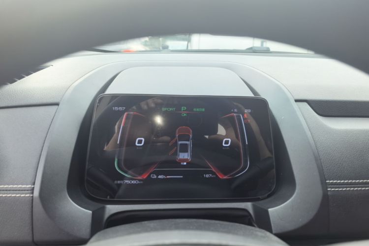 BYD Yuan New Energy 2019 car image #13