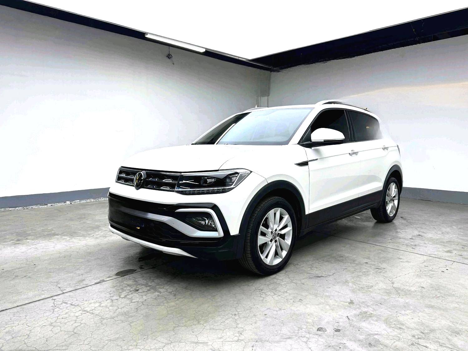Volkswagen T-Cross 2022 Volkswagen T-Cross 2022 car image