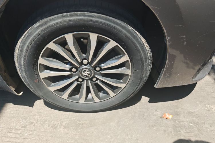 Toyota Corolla 2018 car image #6