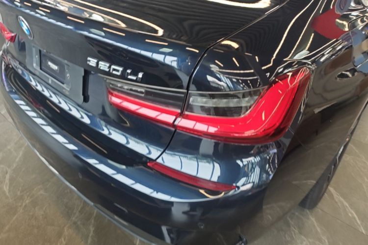 BMW 3 Series 2021 #8 BMW 3 Series 2021 car image #8