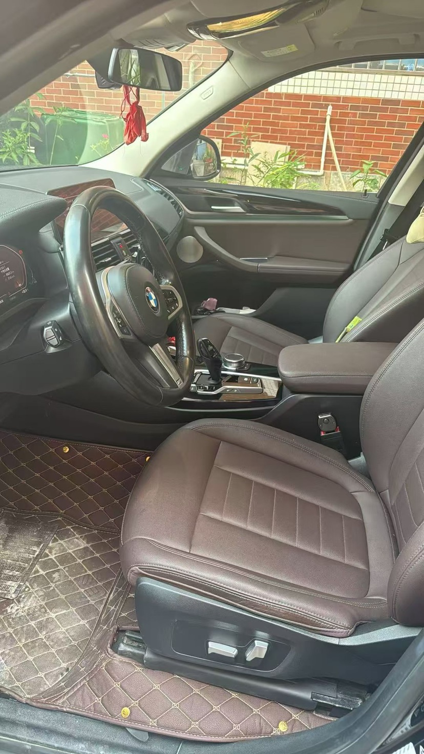 BMW X3 2020 car image #2
