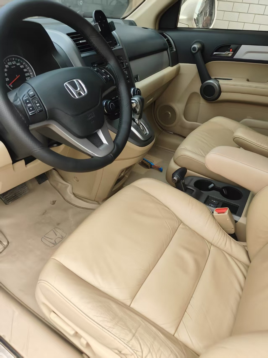 Honda CR-V 2011 car image #4