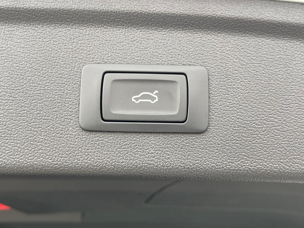 Audi A3 2024 car image #11