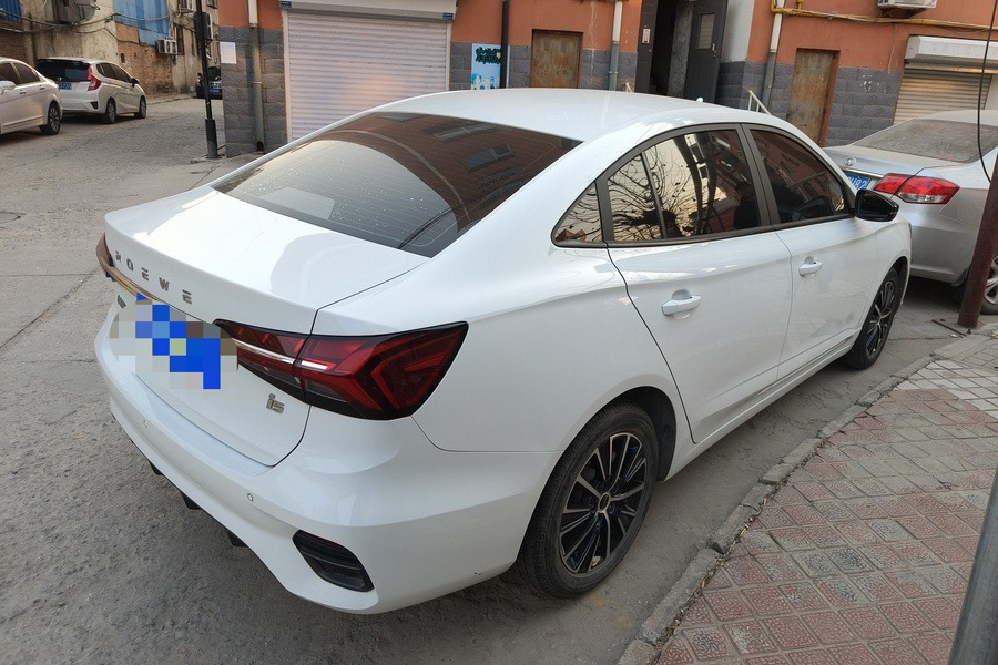 Roewe i5 2023 изображение автомобиля #2