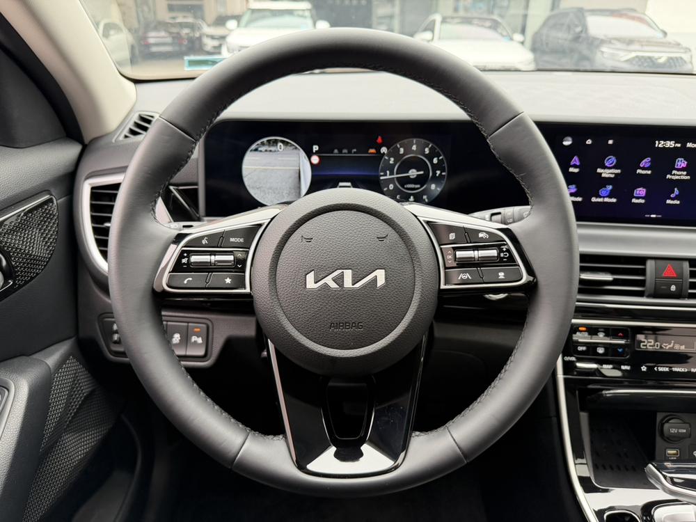 2023 #19 2023 image de voiture #19