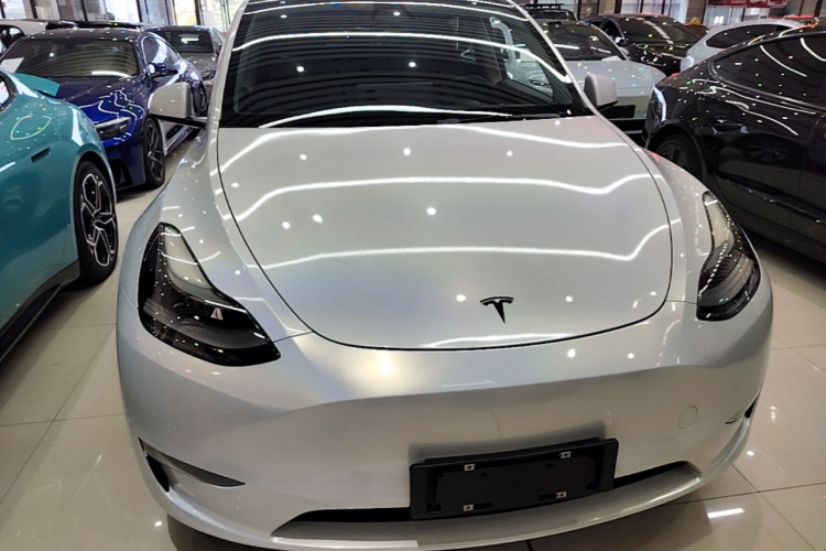 Tesla Model Y 2021 #3 Tesla Model Y 2021 image de voiture #3