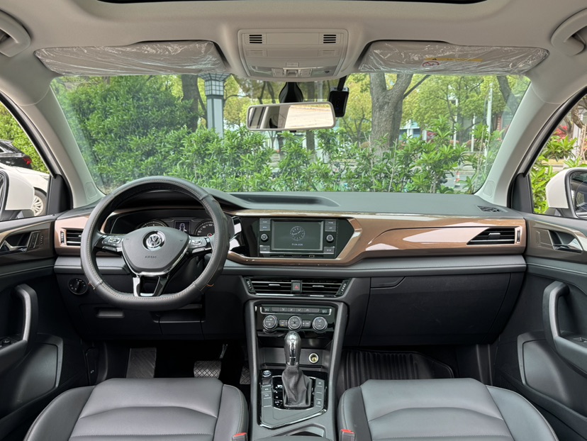 Volkswagen Tharu 2020 imagem de carro #5
