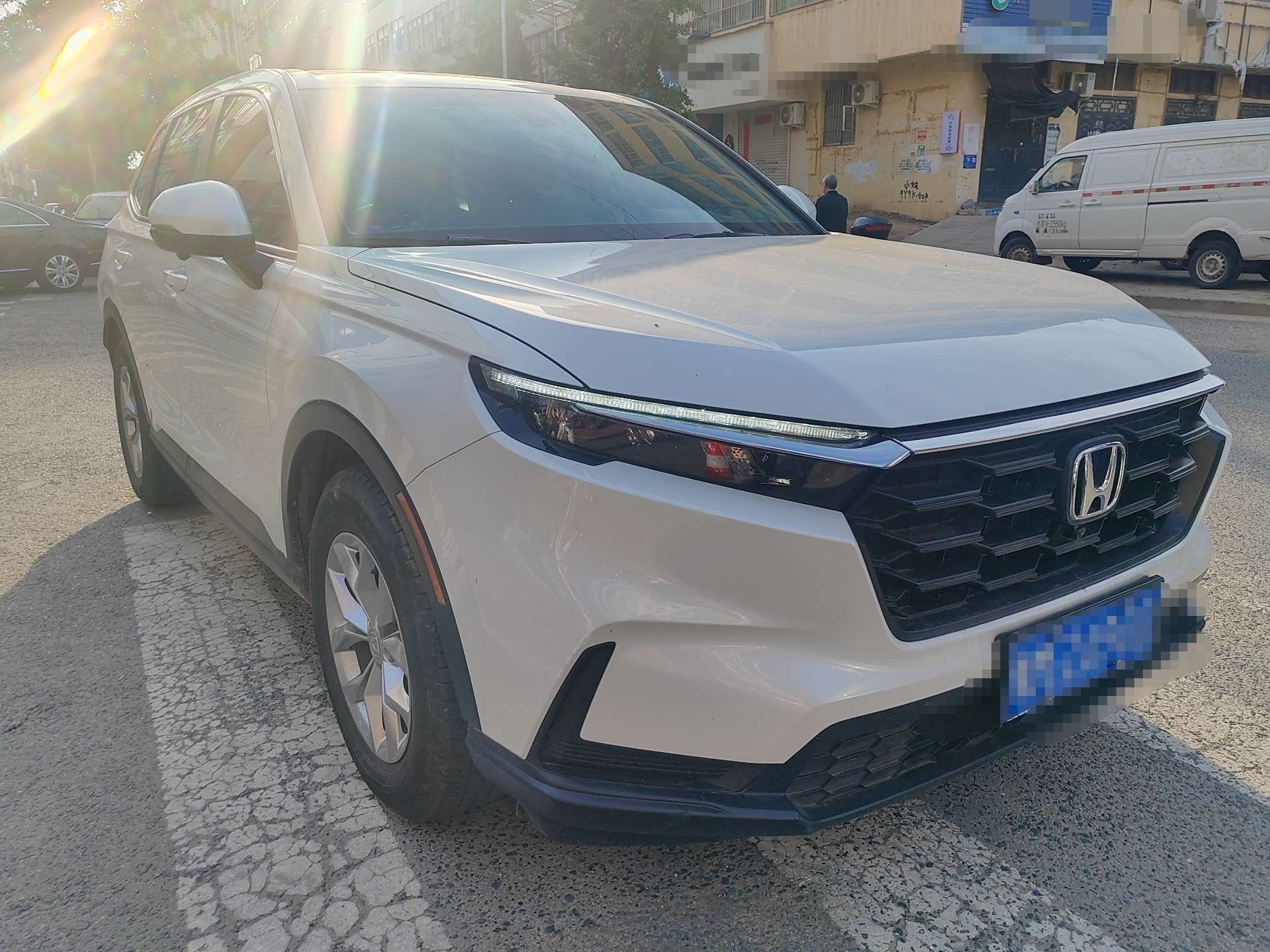 Honda CR-V 2024 изображение автомобиля #2
