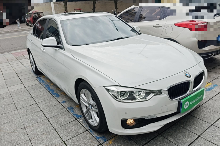 BMW 3 Series 2017 صورة سيارة #4