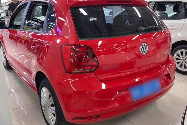 Volkswagen Polo 2017 car image #7