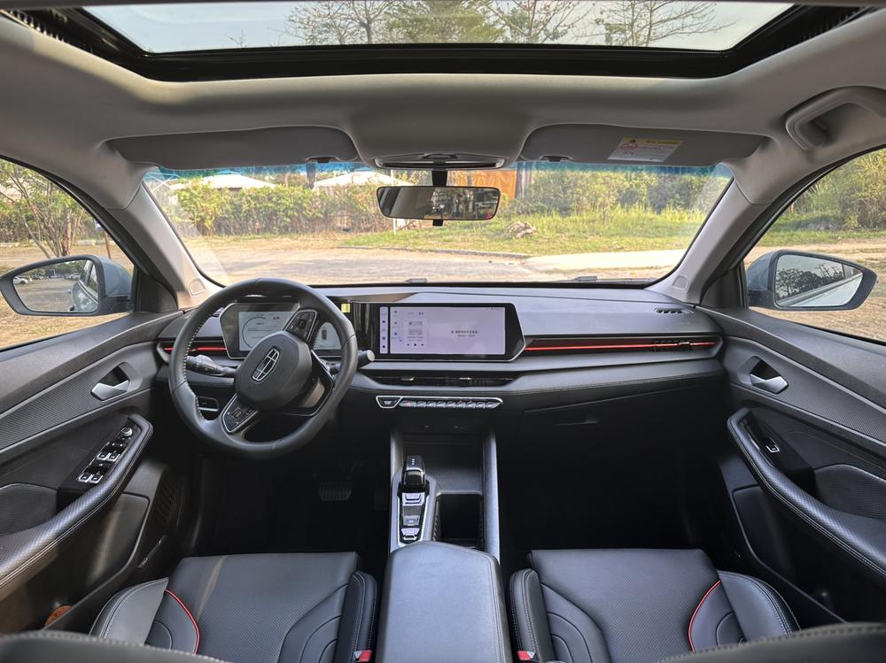 GEELY Binray 2024 car image #12