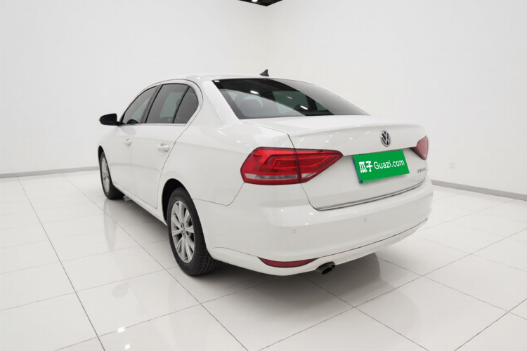 Volkswagen Lavida 2020 car image #5