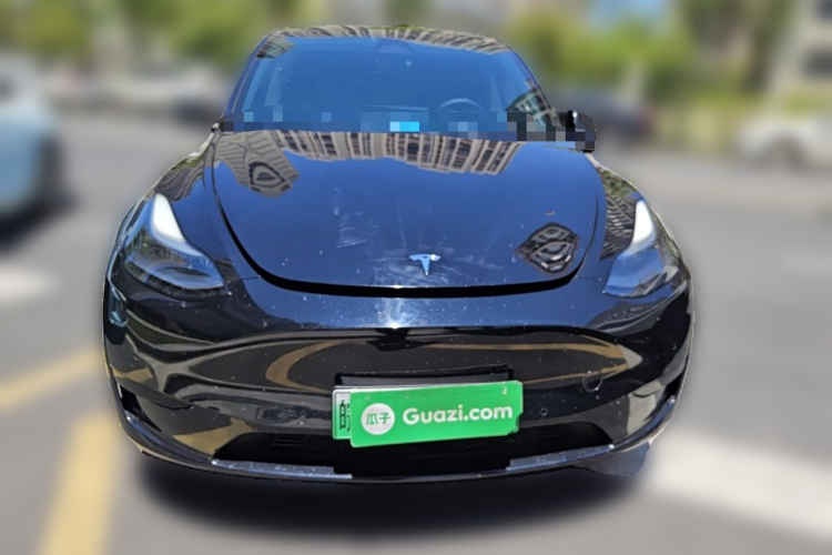 Tesla Model Y 2023 #3 Tesla Model Y 2023 car image #3