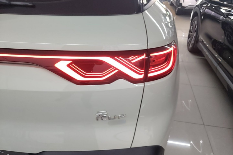 BYD YuanUP 2025 car image #8