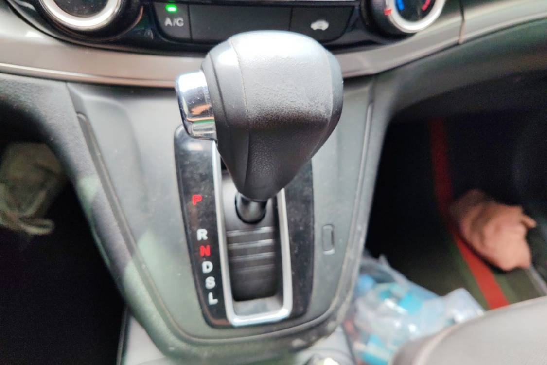 Honda CR-V 2017 #27 Honda CR-V 2017 car image #27