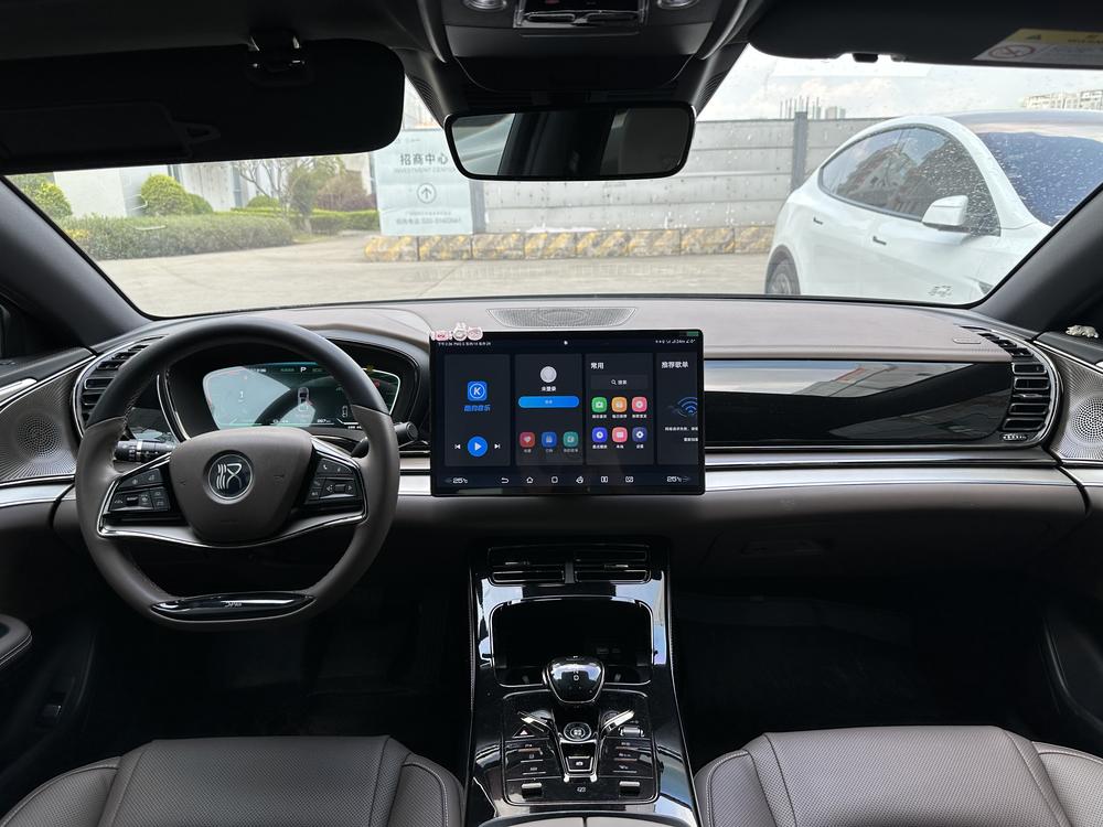 BYD Han 2023 imagem de carro #11