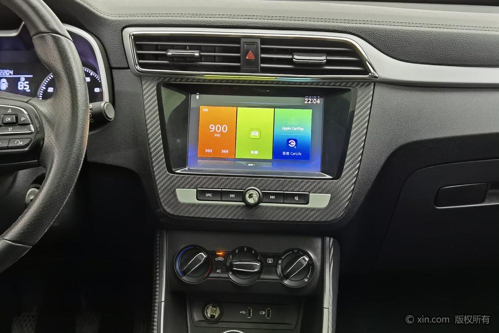 MG ZS 2017 #12 MG ZS 2017 car image #12