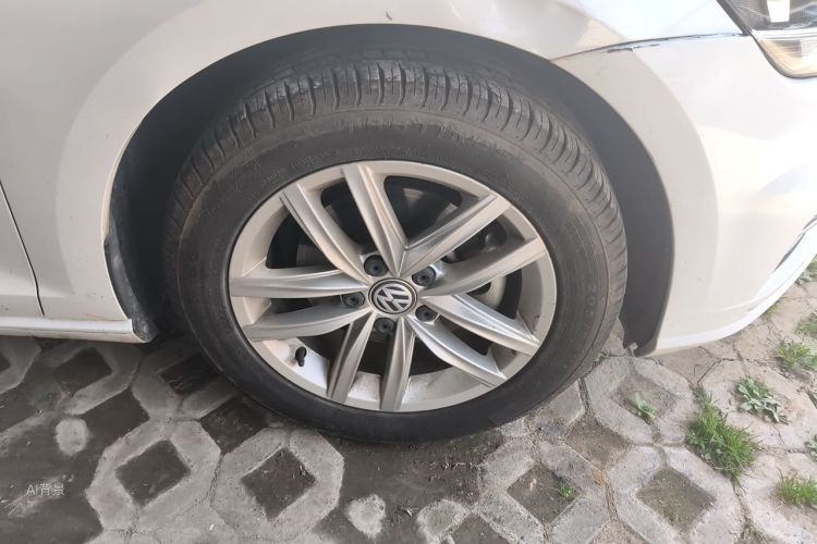 Volkswagen Golf 2019 #9 Volkswagen Golf 2019 car image #9
