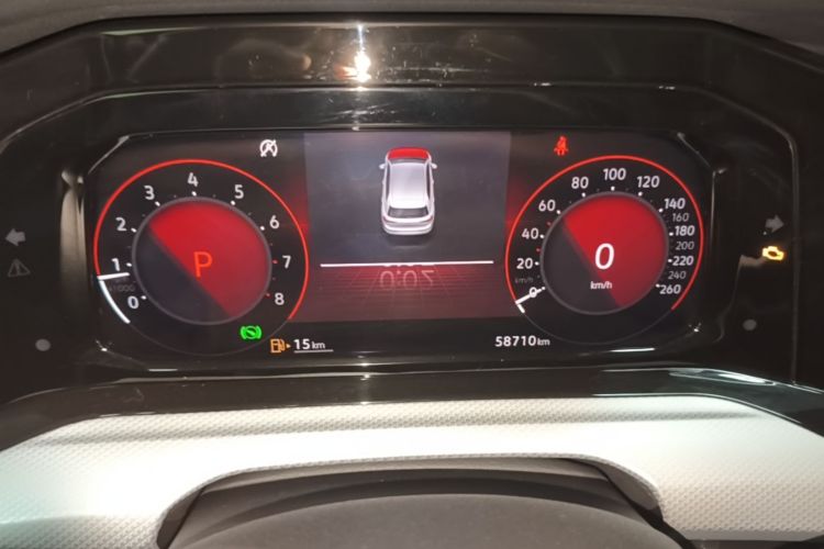 Volkswagen Golf 2022 car image #19