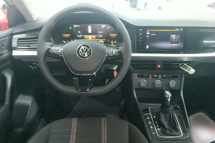 Volkswagen Lavida 2022 car image #11