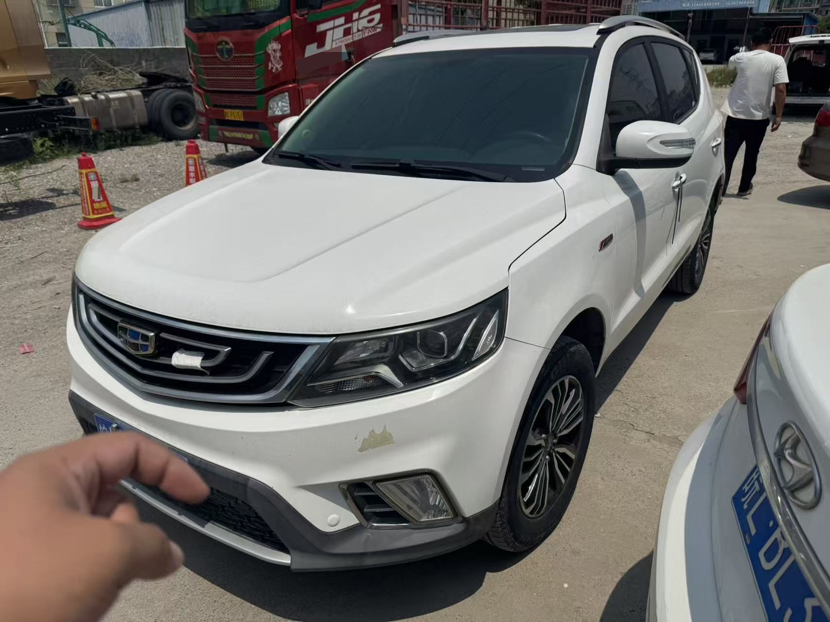 GEELY Vision X6 2017 car image 