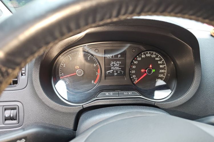 Volkswagen Polo 2019 #12 Volkswagen Polo 2019 car image #12