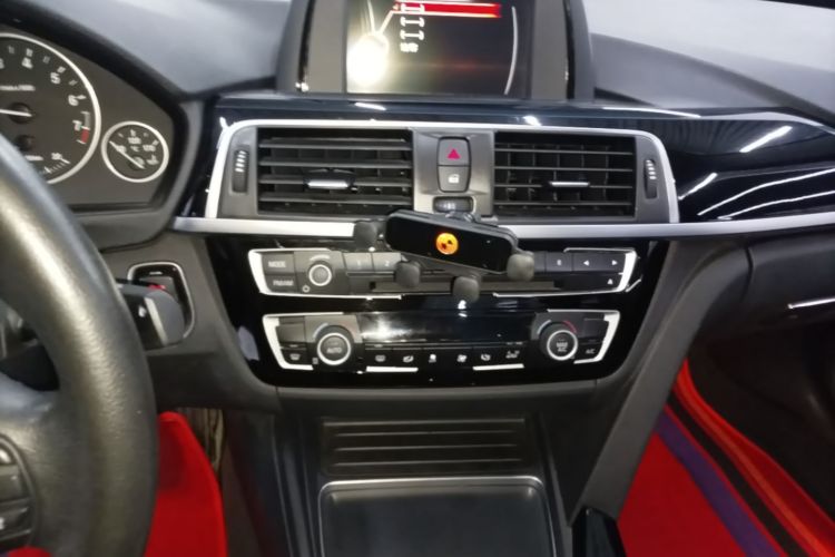 BMW 3 Series 2017 #13 BMW 3 Series 2017 car image #13