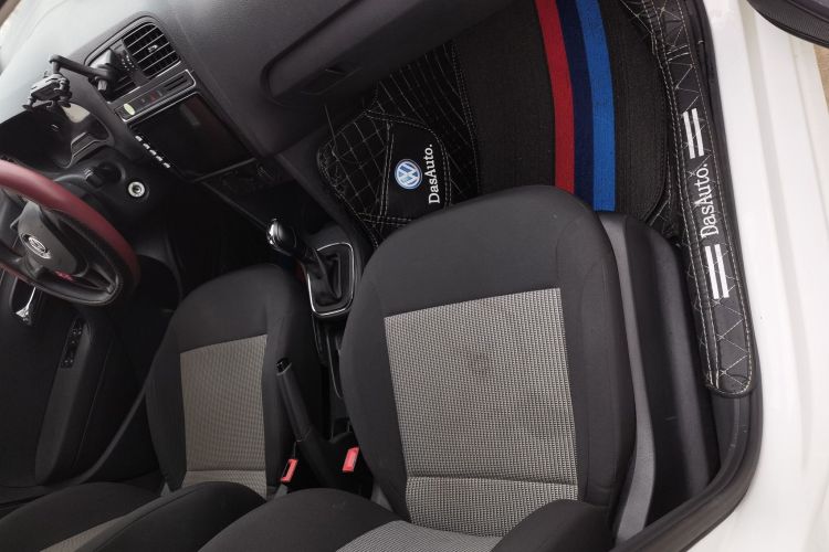 Volkswagen Polo 2019 car image #20
