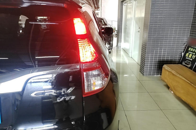 Honda CR-V 2016 #8 Honda CR-V 2016 car image #8